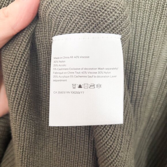 Lululemon Cashlu Knit Textured Wrap in Grey Sage - Picture 10 of 10